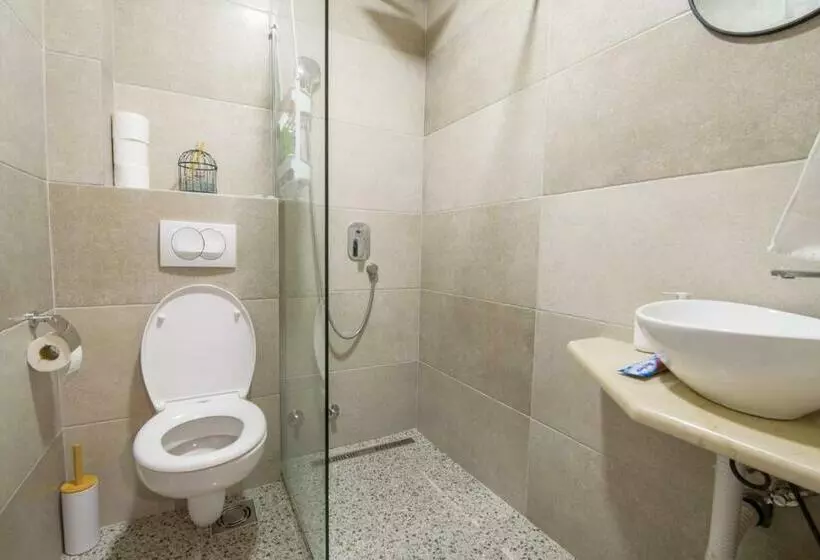 Nely Apartments