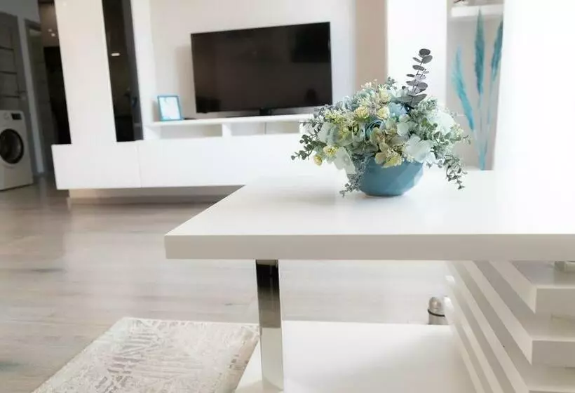 Türkiz Apartman