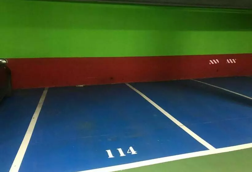 El Patio De Rivero Con Garaje, Avilés