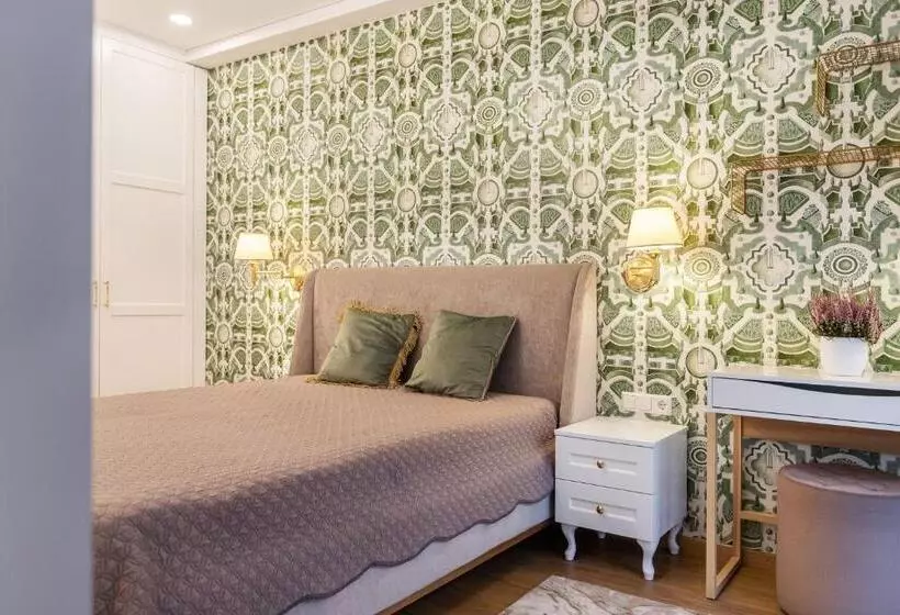 Lux Apartment With A Terrace In Vilnius Old Town