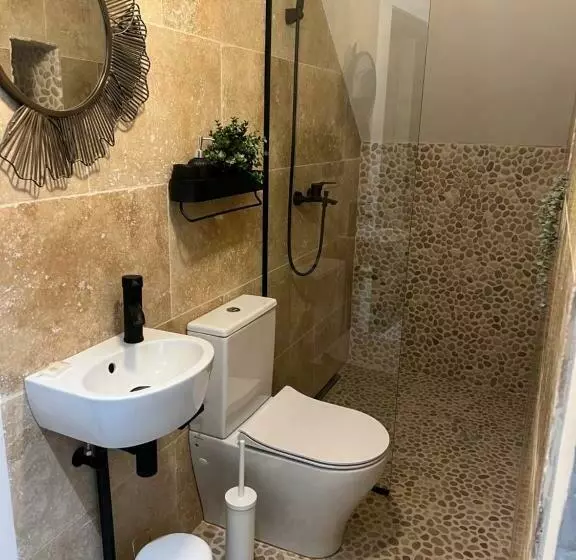 Gertrude S Design Apatment