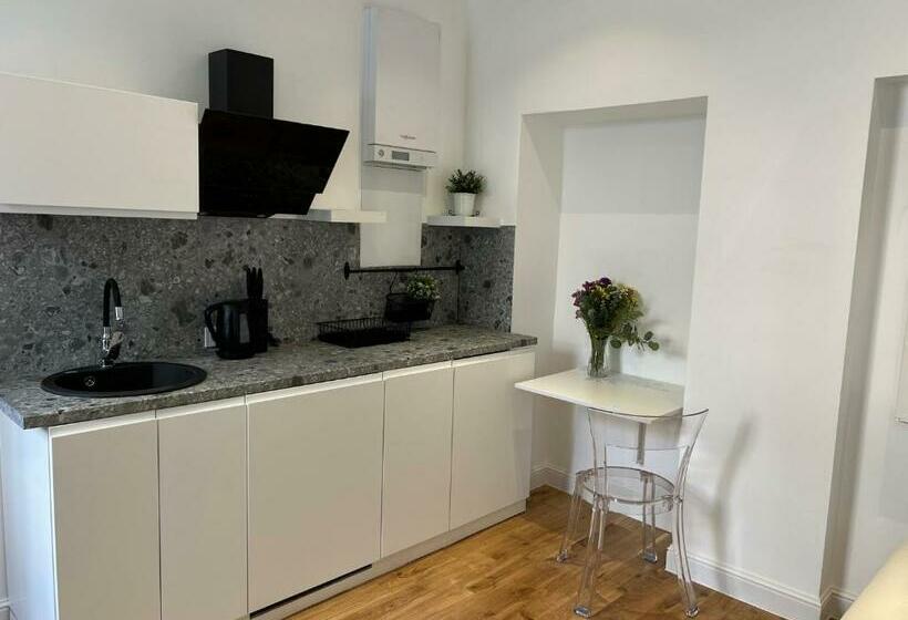 Gertrude S Design Apatment