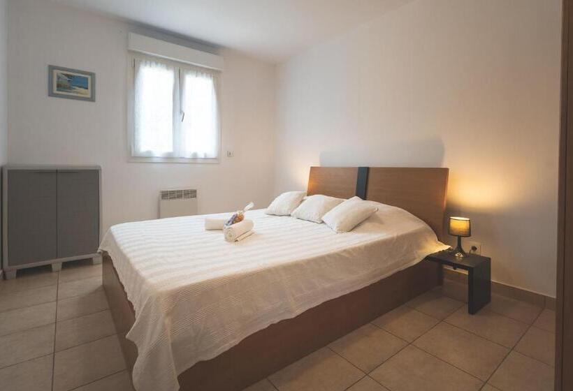 Maison à Cervione Prunete Jardin Piscine Accès Direct Plage