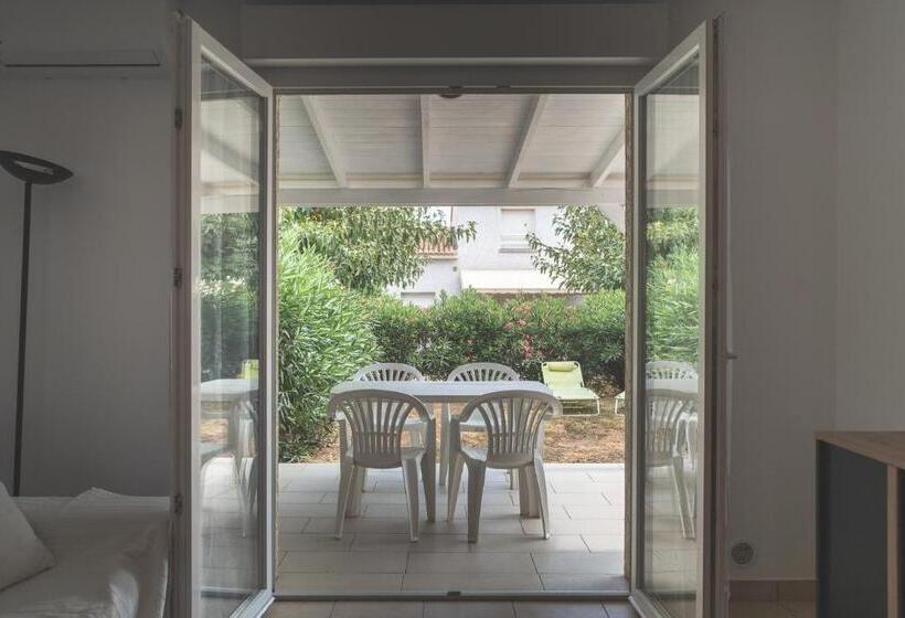 Maison à Cervione Prunete Jardin Piscine Accès Direct Plage