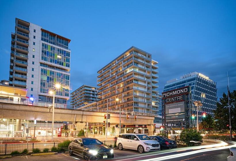 Charming Oasis Close To Airport & Downtown