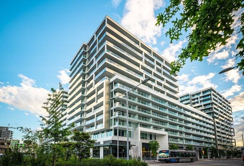 Charming Oasis Close To Airport & Downtown