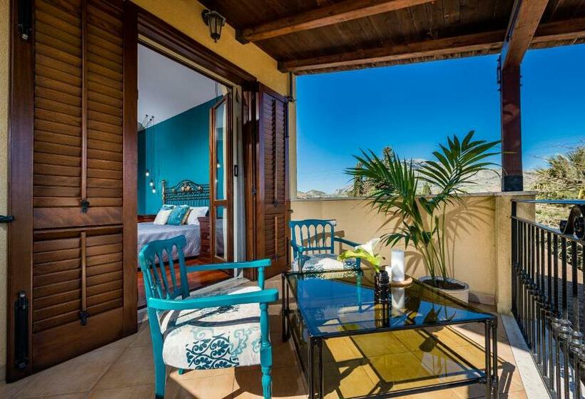 Delux With Jacuzzi And Private Pool