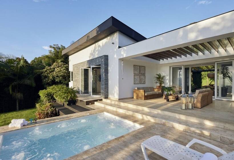 Deluxe Casa Tulkana Mountain Villa Roman