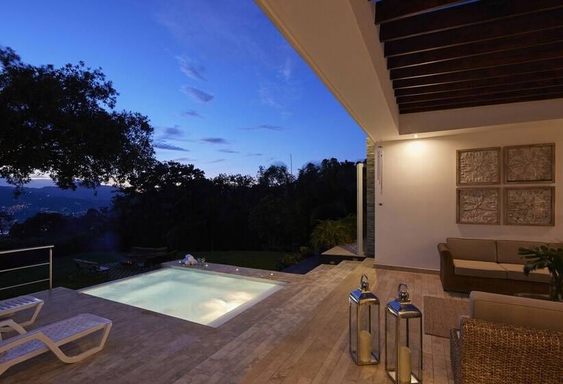 Deluxe Casa Tulkana Mountain Villa Roman