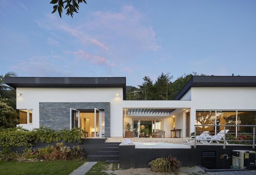 Deluxe Casa Tulkana Mountain Villa Roman