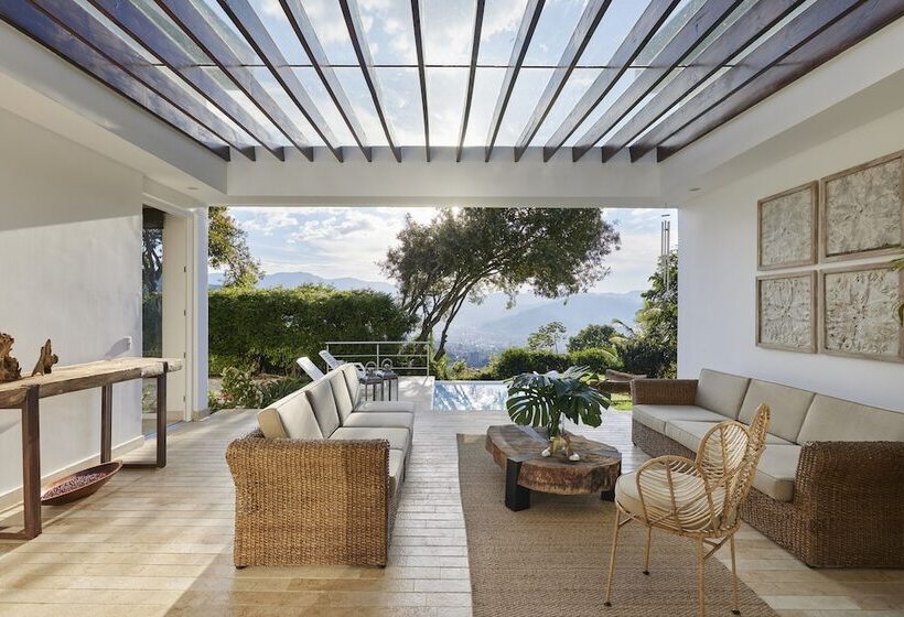 Deluxe Casa Tulkana Mountain Villa Roman