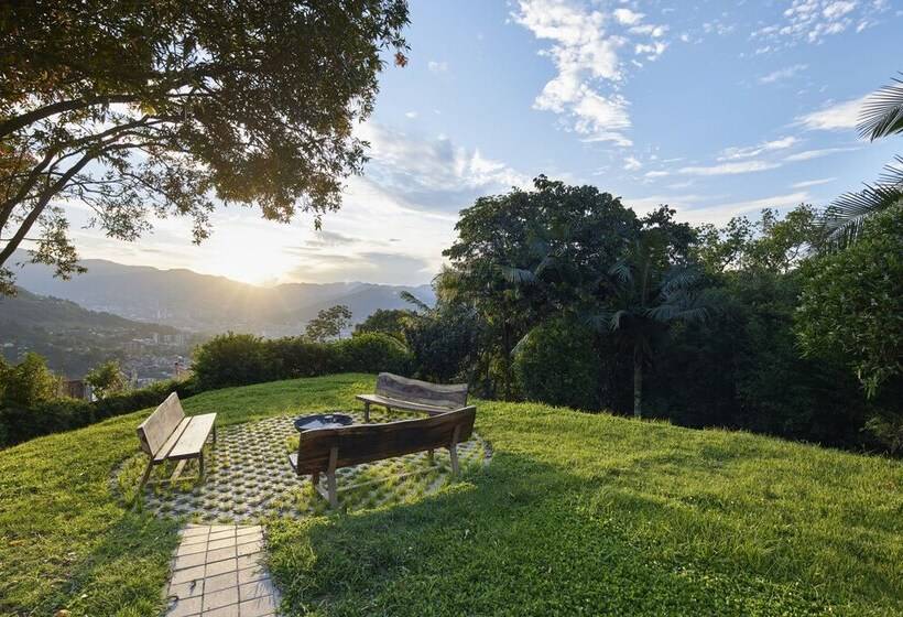 Deluxe Casa Tulkana Mountain Villa Roman