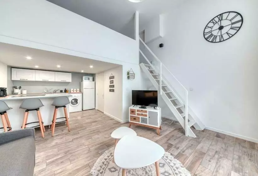 Guestready   Chic Duplex In Villeurbanne