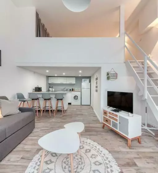 Guestready   Chic Duplex In Villeurbanne