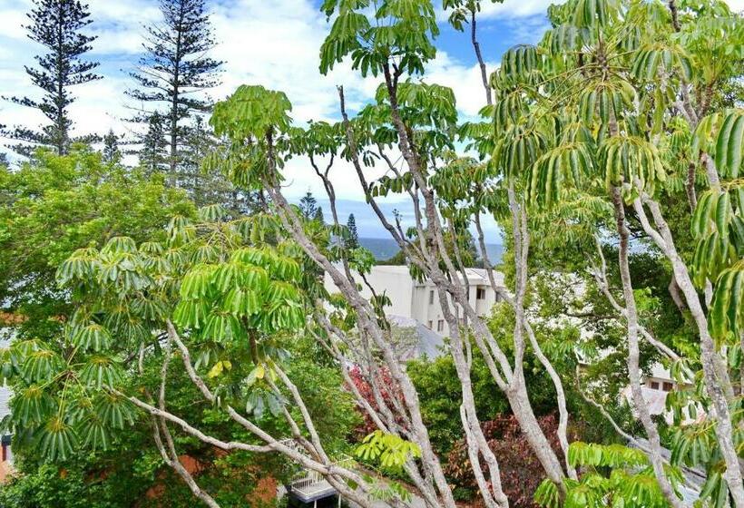 Jubilee Apartment 14