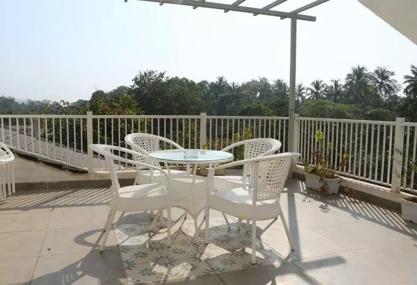 Elora Villas