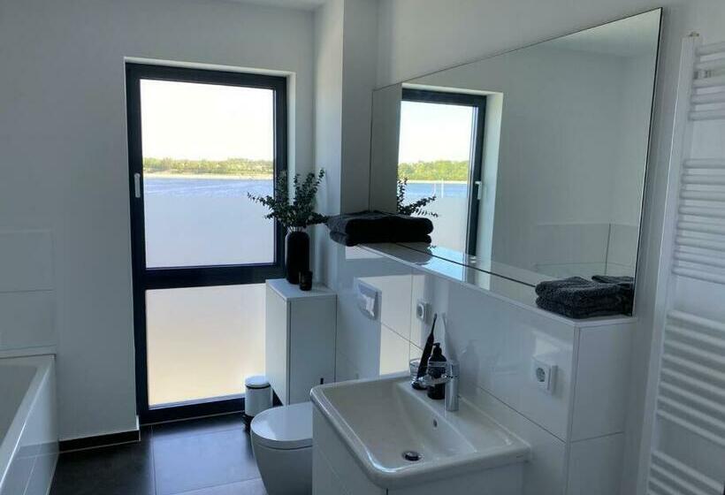 Exklusive Penthouse Wohnung Im Herzen Rostocks