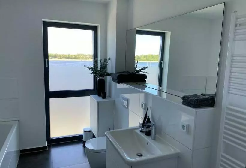 Exklusive Penthouse Wohnung Im Herzen Rostocks
