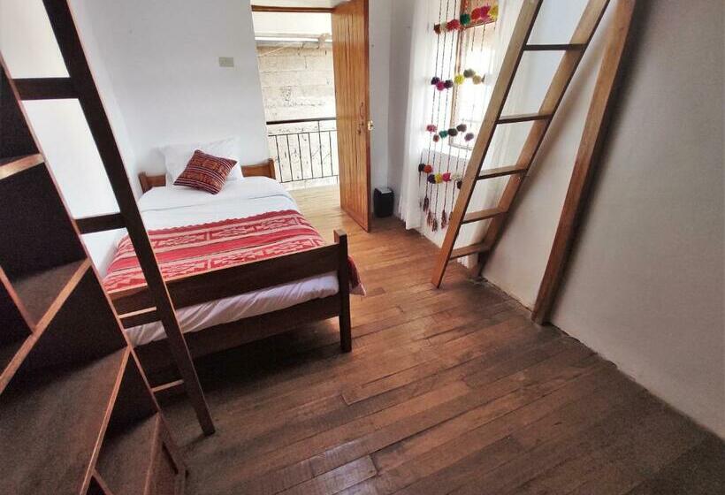 San Blas: Warm And Bright House With A Great View!