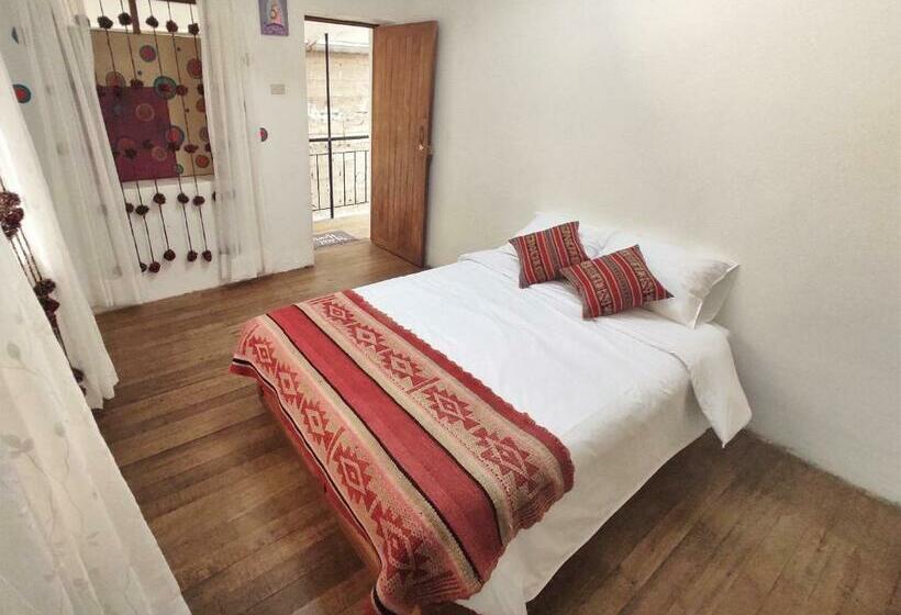 San Blas: Warm And Bright House With A Great View!