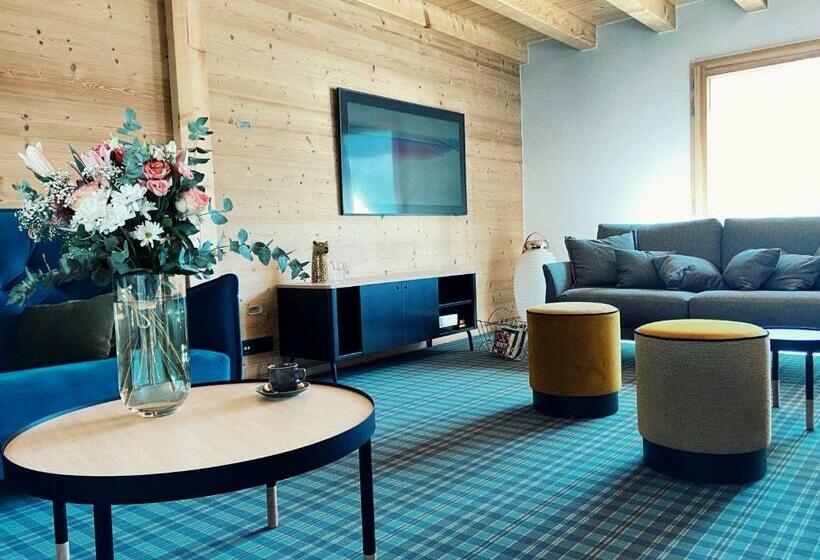 Superbe Chalet Situé à Sommand Vers Les Pistes