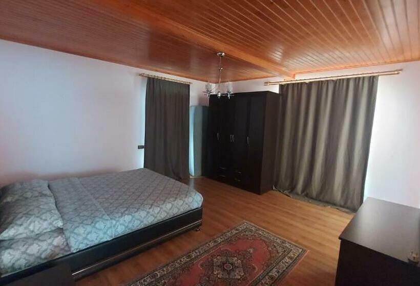 Trabzon Villa With Garden