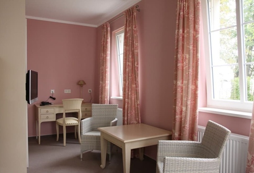 Café Wildau Hotel & Restaurant Am Werbellinsee