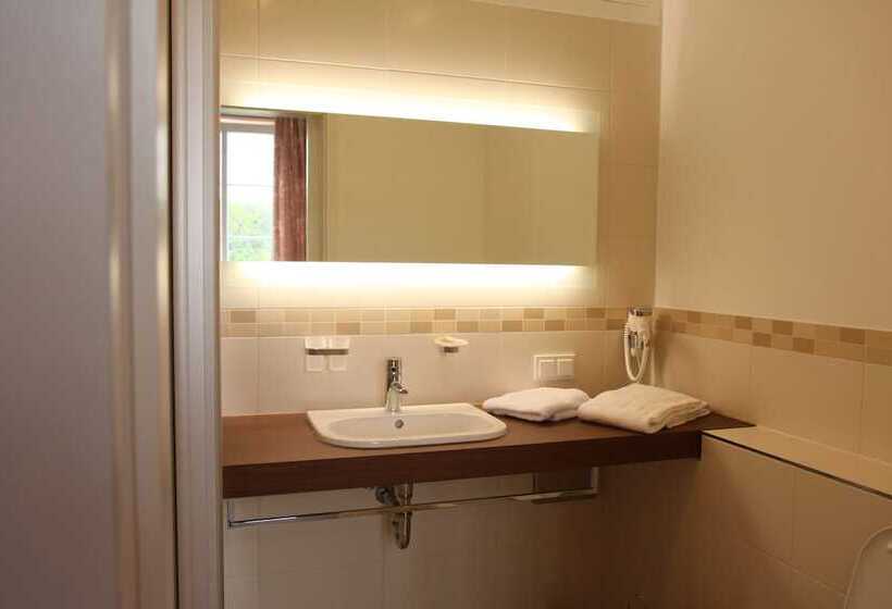 Café Wildau Hotel & Restaurant Am Werbellinsee