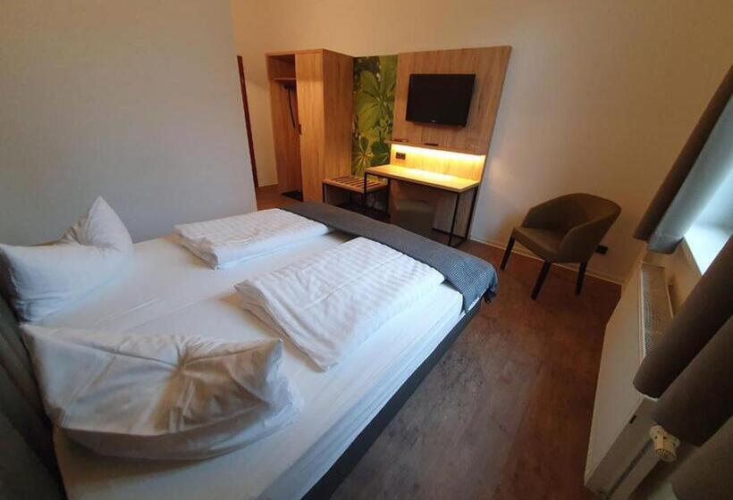 Gasthaus & Hotel Grünhof