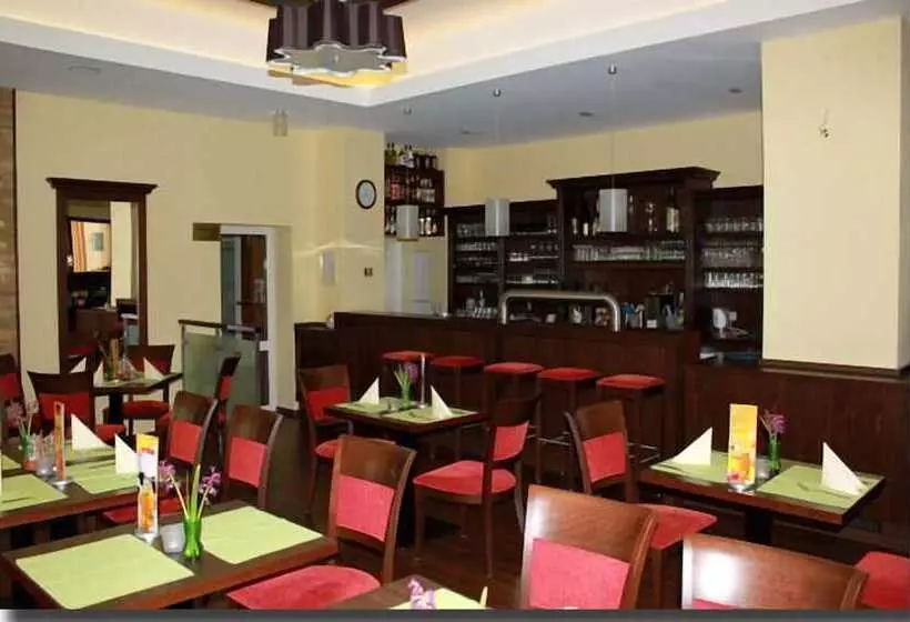 Gasthaus & Hotel Grünhof