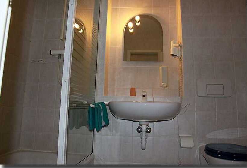 Gasthaus & Hotel Grünhof