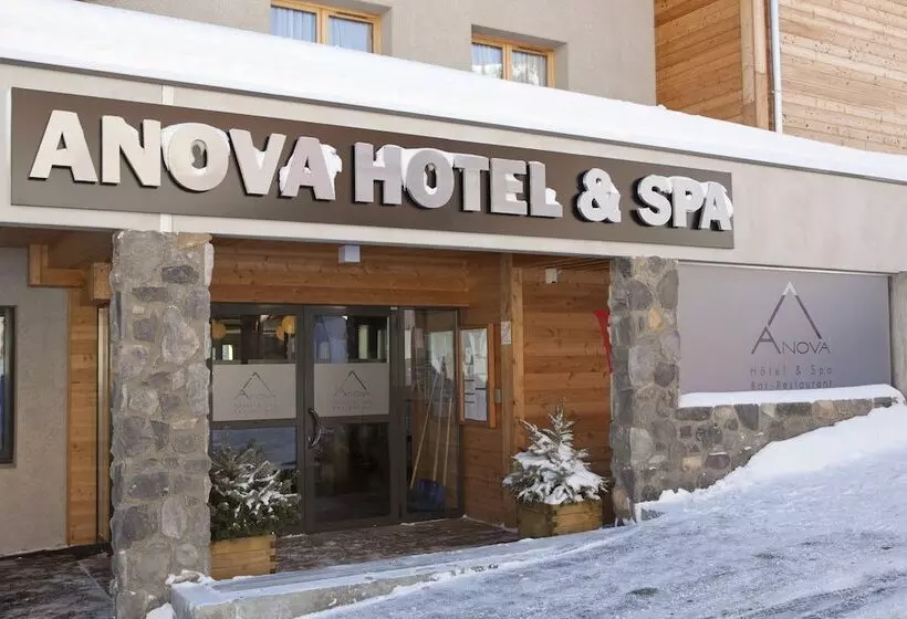 Anova Hotel & Spa