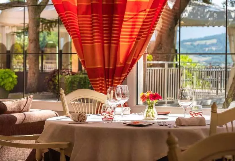 Отель Auberge Du Lac