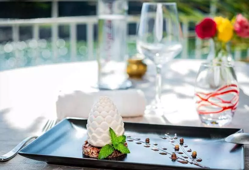 Отель Auberge Du Lac