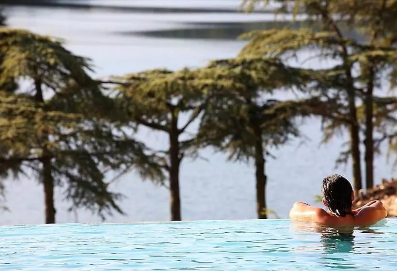 Отель Auberge Du Lac