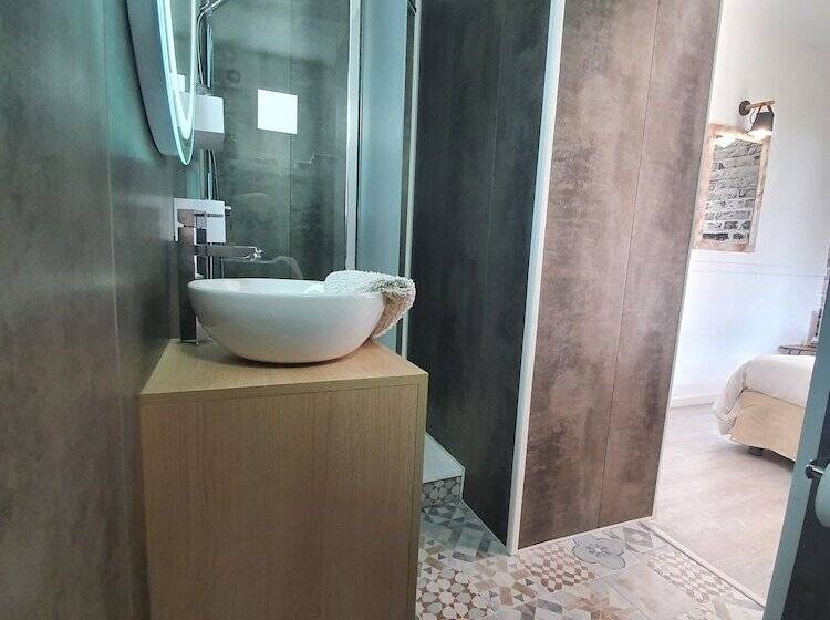 Отель Auberge Provençale