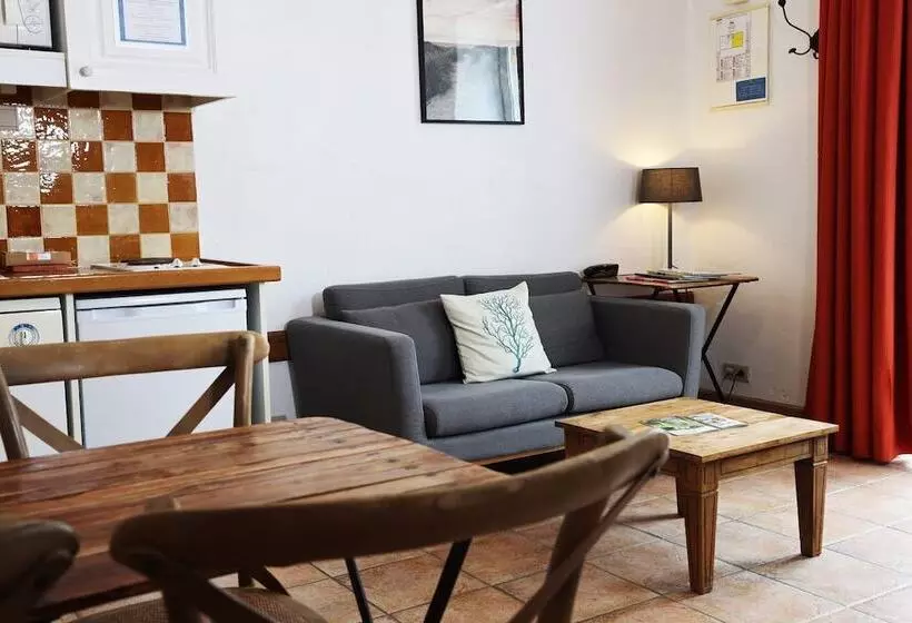 éco Domaine La Fontaine Hotel Spa & Résidence