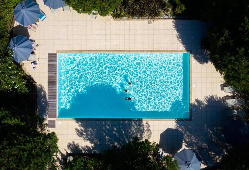 éco Domaine La Fontaine Hotel Spa & Résidence