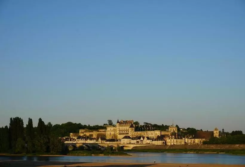 Hotel Domaine De L'arbrelle