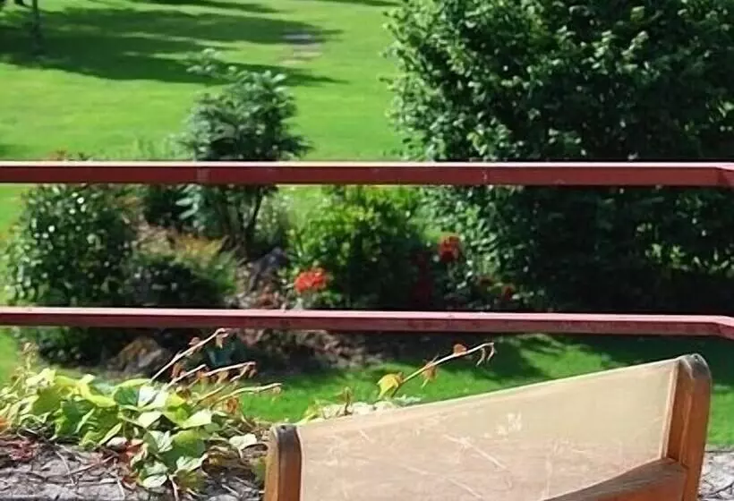 Hotel Domaine De L'arbrelle