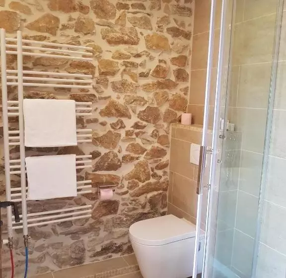 هتل Domaine De Vareilles