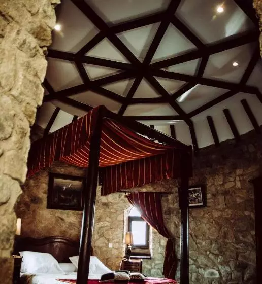 هتل Domaine De Vareilles