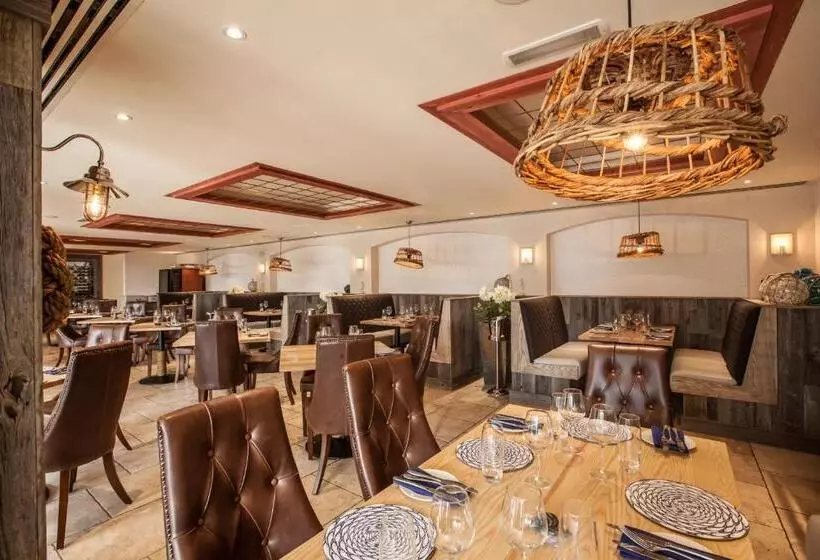 Hotel Fermain Valley