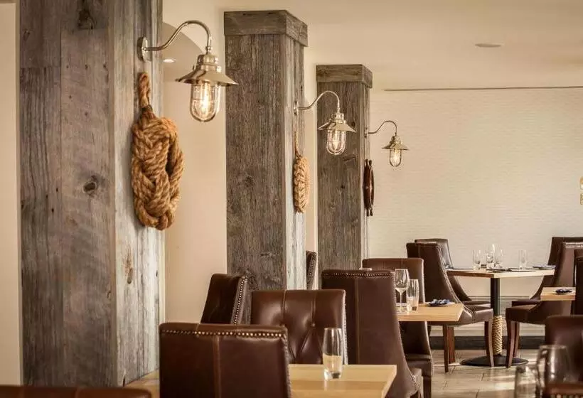 Hotel Fermain Valley