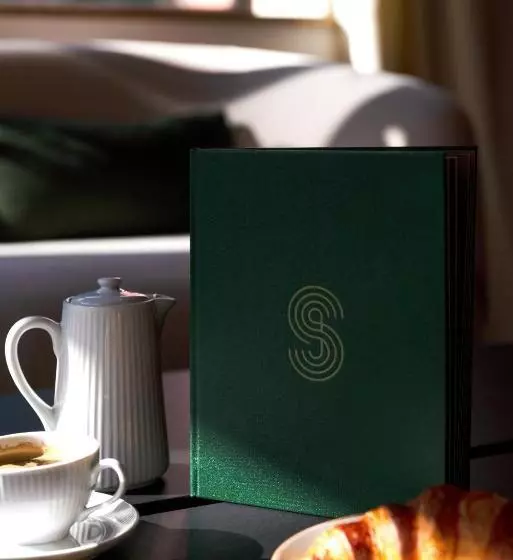 هتل Hôtel Restaurant Spa Les Jardins De Sophie