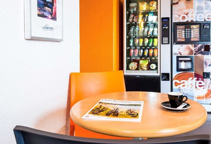 Hotel Ibis Budget Châtellerault Nord