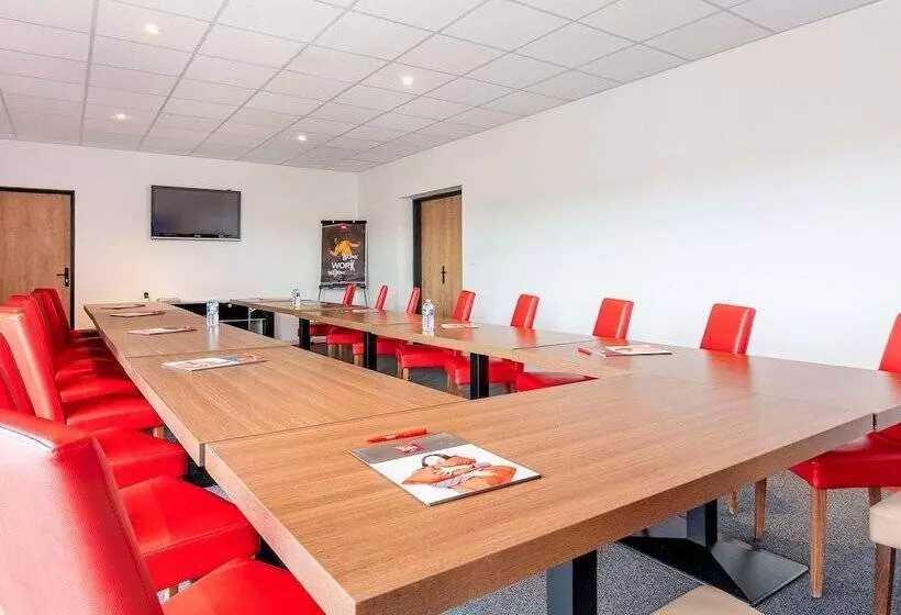 ホテル Ibis Dijon Sud