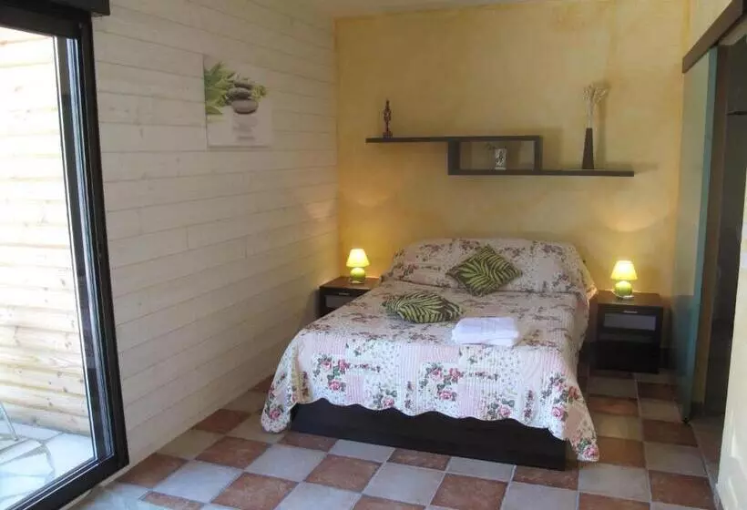 Hotel L étape Provencale