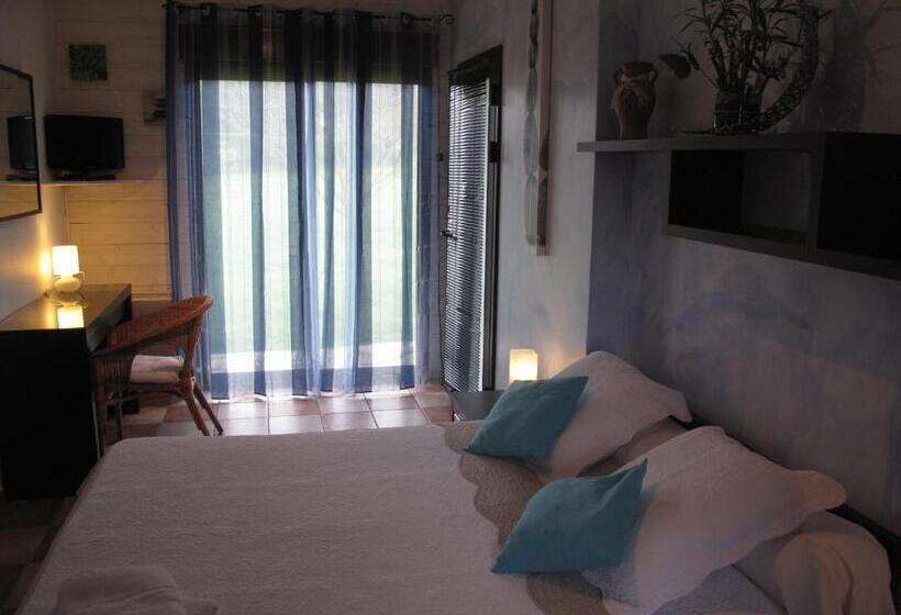 فندق L étape Provencale