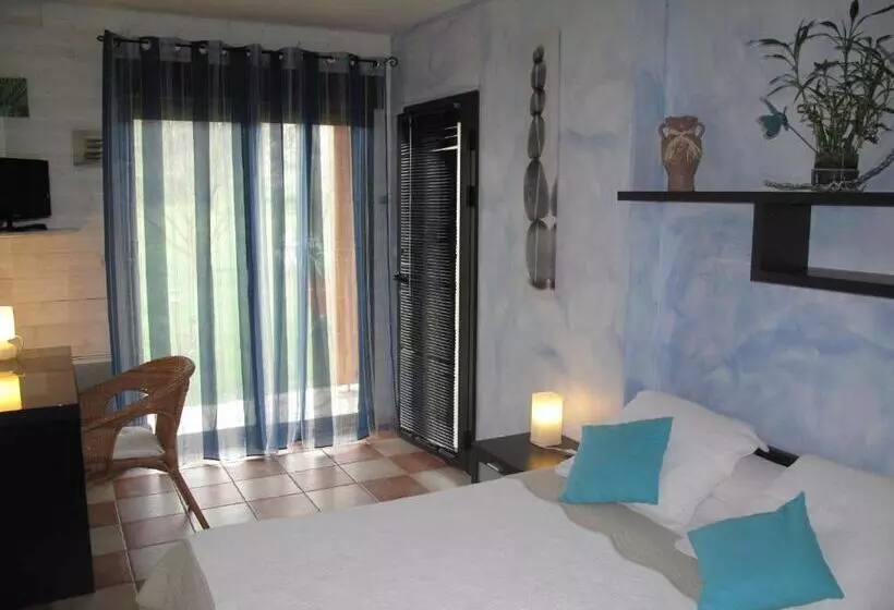 Hotel L étape Provencale